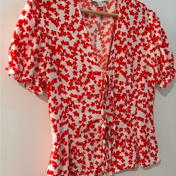 TOPSHOP tie front floral blouse - Picture 3 of 9